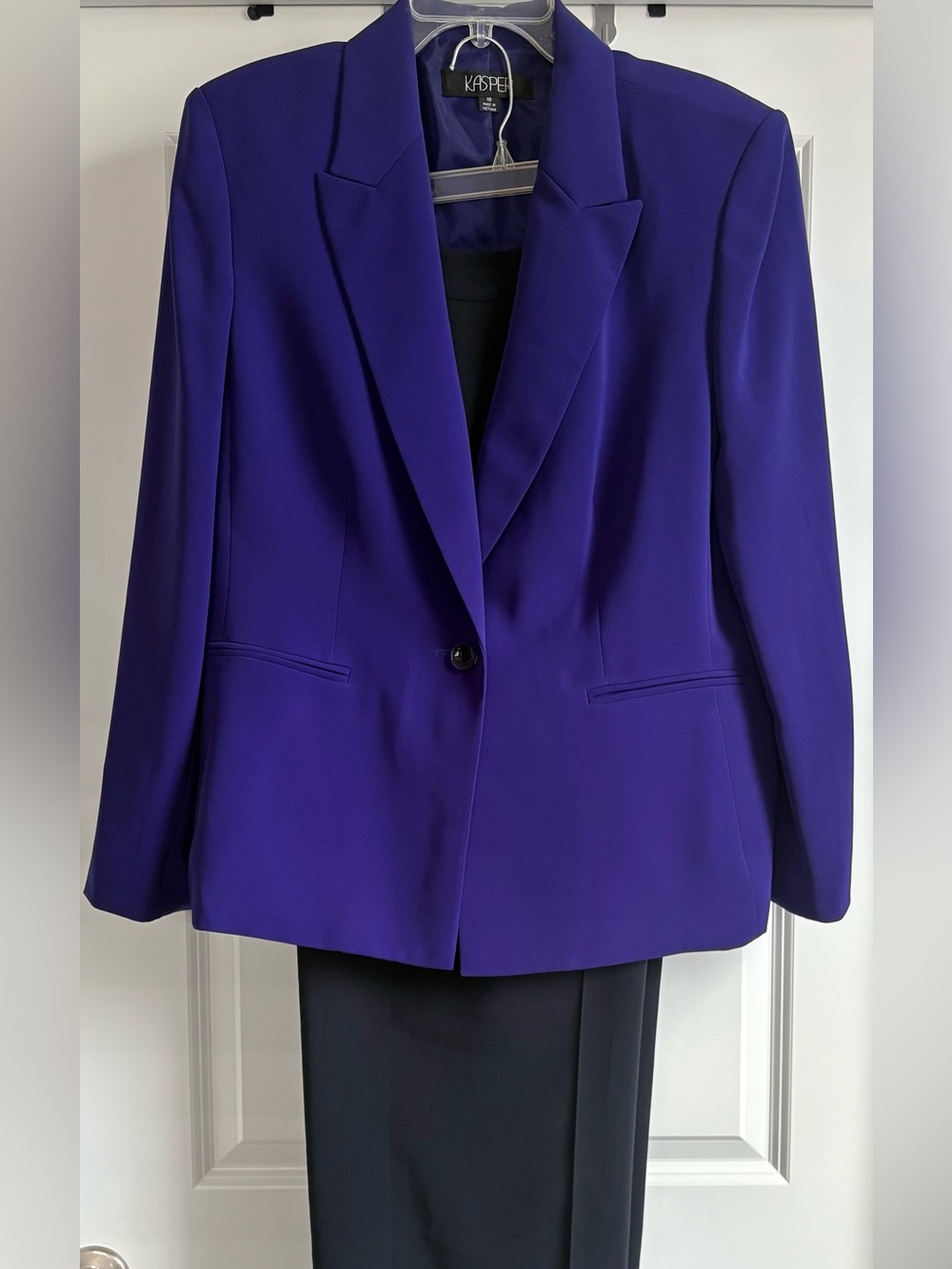 Kasper Women’s 2-Piece Purple & Black Lined Pantsuit Set - Size 18